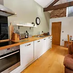 Ferienhaus The Warren Barn *