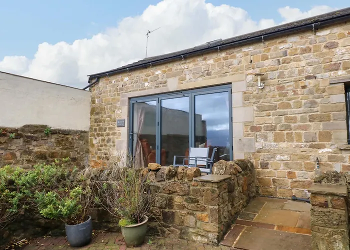 펜션 The Warren Barn 리펀